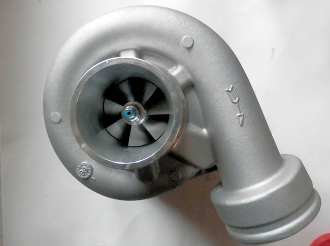 Volvo挖掘機配件增壓器